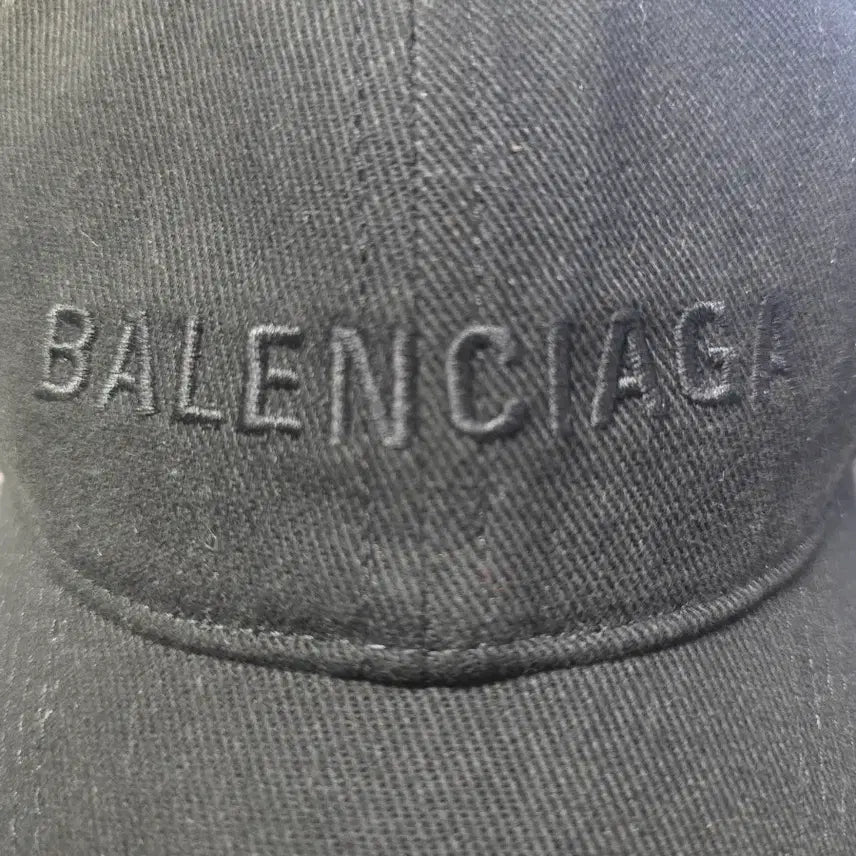 [BUNJANG] Balenciaga Cap L60 / 발렌시아가 볼캡 L60 (신세계정품택)