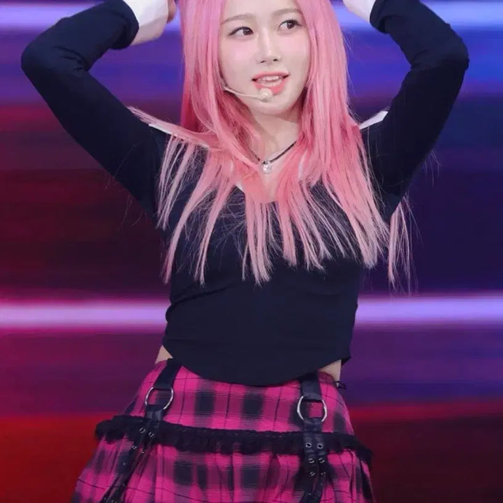 [BUNJANG] aespa Giselle First Love Stage Outfit / 에스파 첫사랑니 지젤 무대 의상 댄스부 의상