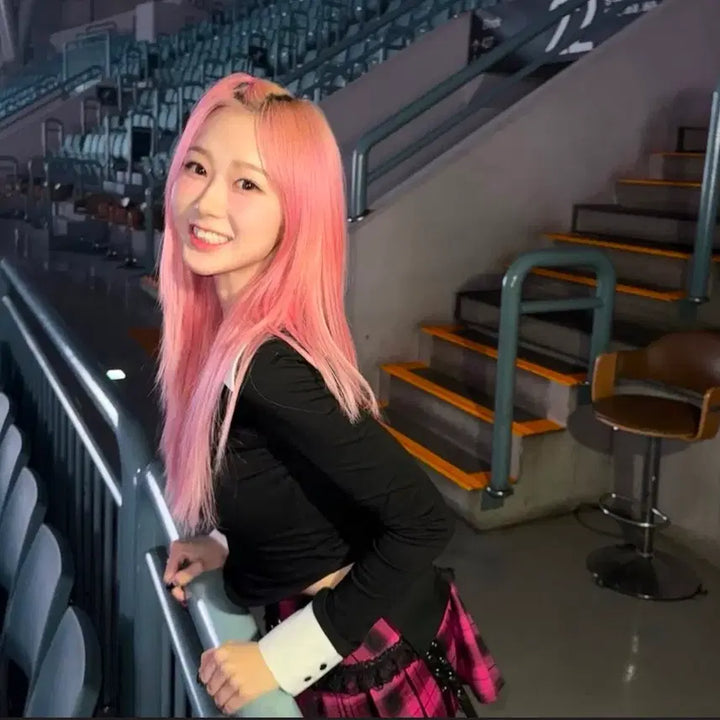 [BUNJANG] aespa Giselle First Love Stage Outfit / 에스파 첫사랑니 지젤 무대 의상 댄스부 의상