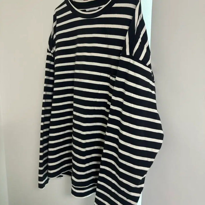 [BUNJANG] Unused Striped Long Sleeve T-shirt / Unused 언유즈드 스트라이프 롱슬리브