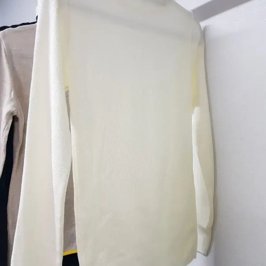 [BUNJANG] Ivory Half-Neck Knit Long Sleeve / 아이보리 반목 니트 긴팔