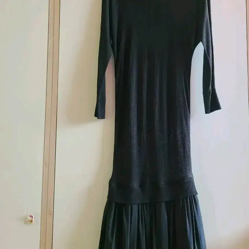 [BUNJANG] DKNY Long Black Knit Pleated Dress / DKNY 블랙 롱 원피스