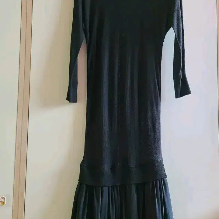 [BUNJANG] DKNY Long Black Knit Pleated Dress / DKNY 블랙 롱 원피스