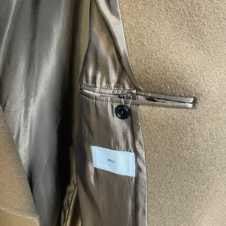 [BUNJANG] MNGU 17FW Double Breasted Long Coat Camel M / M) MNGU 17fw 더블 브레스티드 롱코트 카멜 명작 시즌