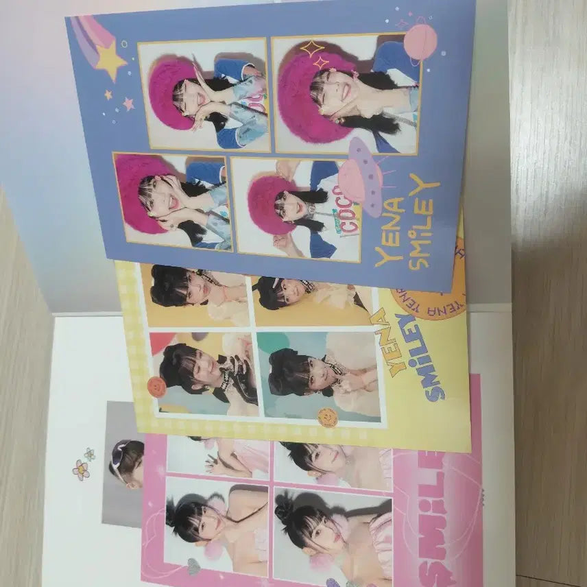 [BUNJANG] Choi Yena Smiley Behind Book / 택포) 최예나 스마일리 비하인드북