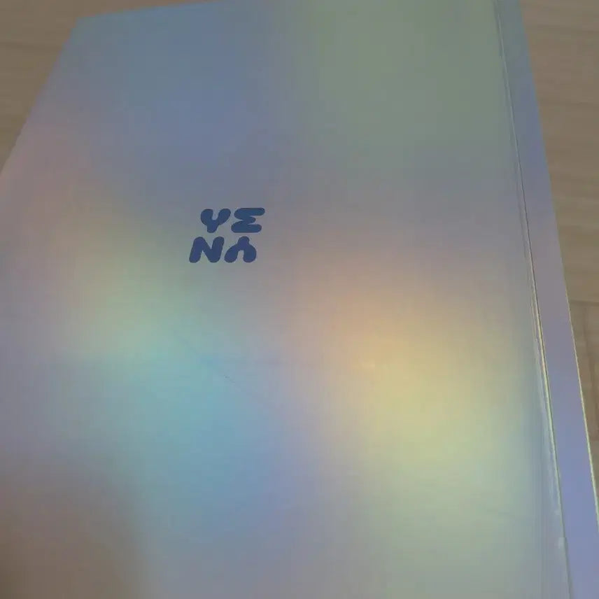 [BUNJANG] Choi Yena Smiley Behind Book / 택포) 최예나 스마일리 비하인드북