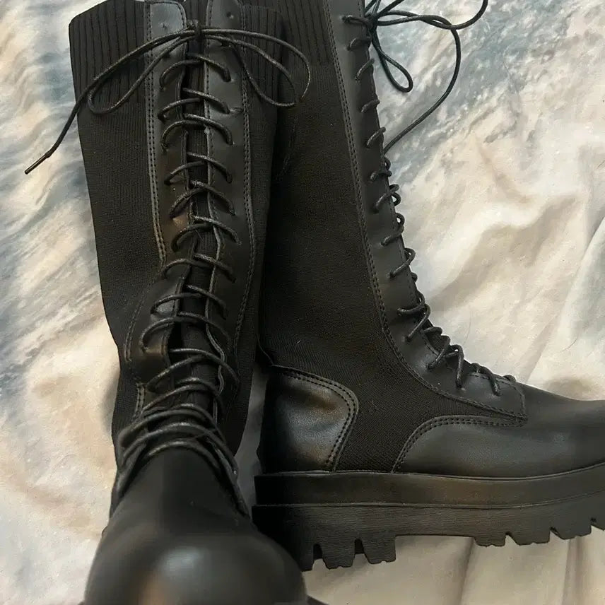 [BUNJANG] Black Knit Wedge Boots / 키높이 통굽 블랙 니트 워커