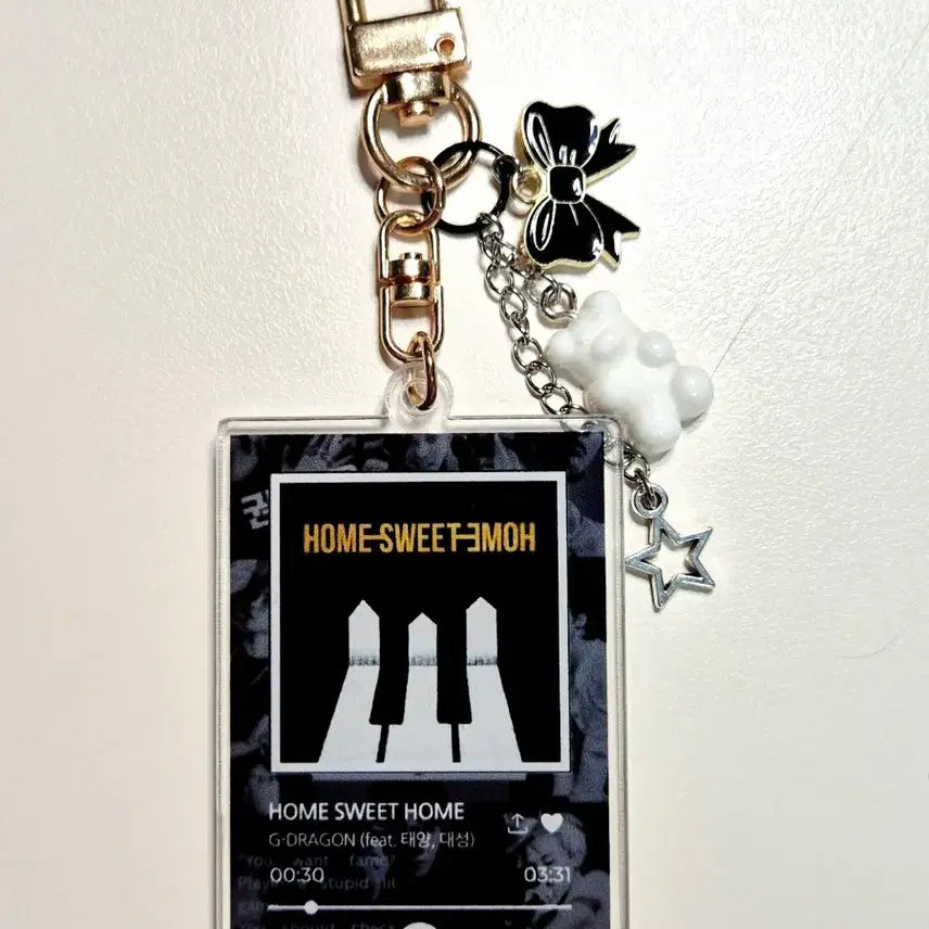 [BUNJANG] Various Artists Acrylic Keyring / 에스파 지디 방탄 아이브 플레이브 플레이리스트 아크릴 키링