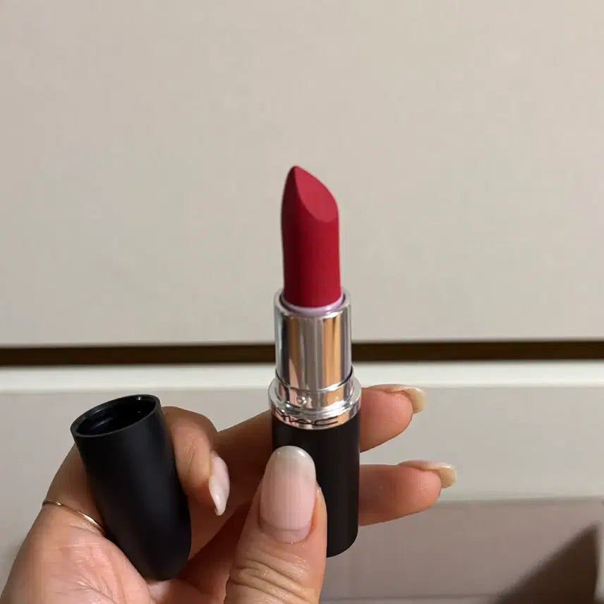 [BUNJANG] MAC Ruby Woo Matte Lipstick / 맥 맥시멀 매트 립스틱 루비우