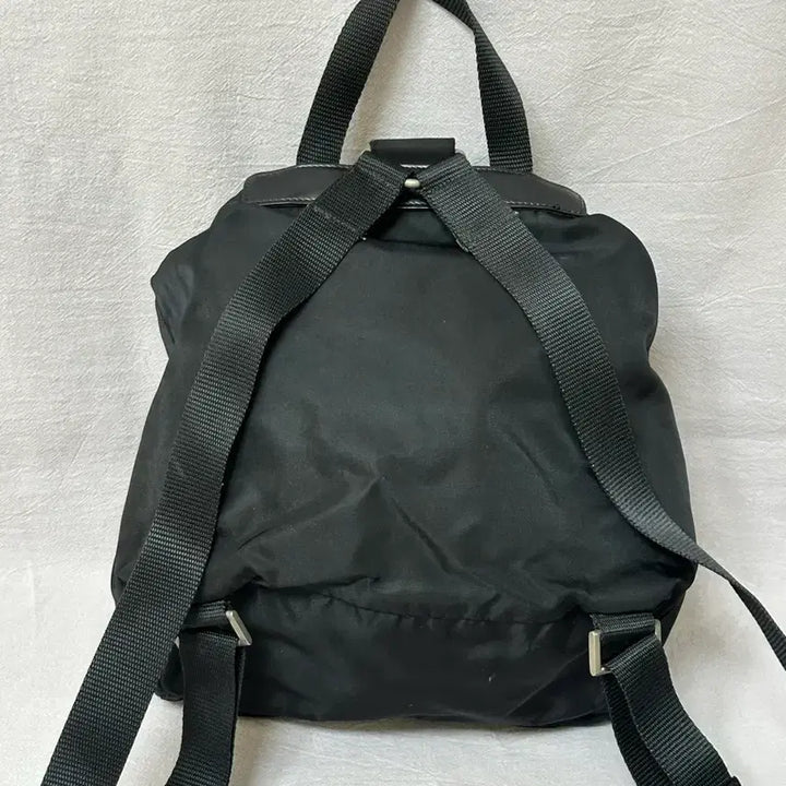 [BUNJANG] Prada Two-Pocket Nylon Pocono Backpack Small / 프라다 투포켓 나일론 포코노 백팩 스몰