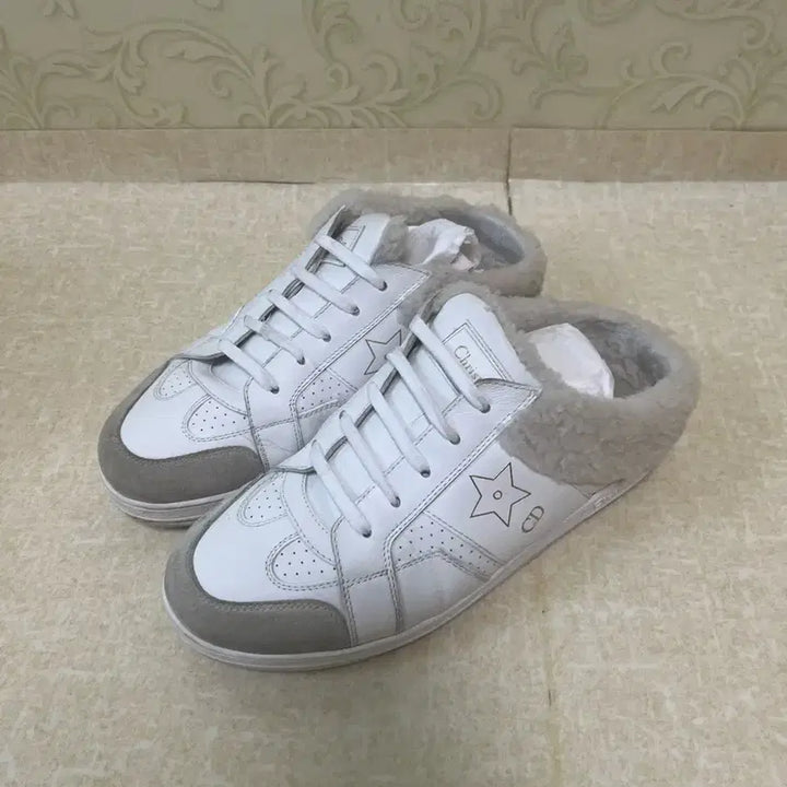 [BUNJANG] 디올 스타 여성 스니커즈 양털 시어링 뮬 37.5 / 디올 스타 여성 스니커즈 양털 시어링 뮬 37.5