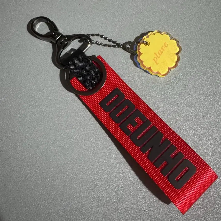 [BUNJANG] PLAVE Yuhyeoreum Eunho Strap / 플레이브 육여름 스트랩 은호