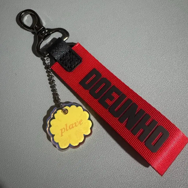 [BUNJANG] PLAVE Yuhyeoreum Eunho Strap / 플레이브 육여름 스트랩 은호