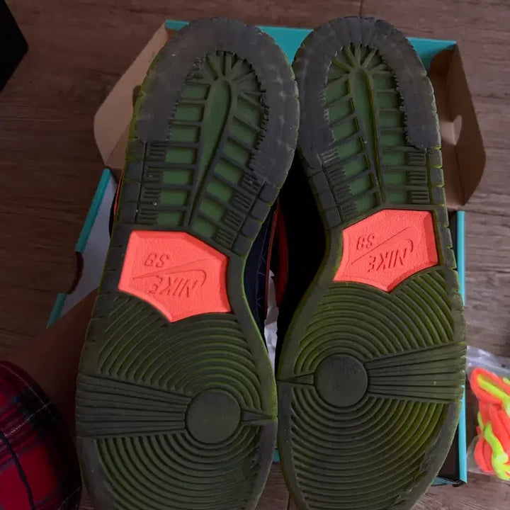 [BUNJANG] Nike SB Dunk Low Mischief Halloween Sneakers / [290] 나이키 SB 덩크 미스치프 할로윈