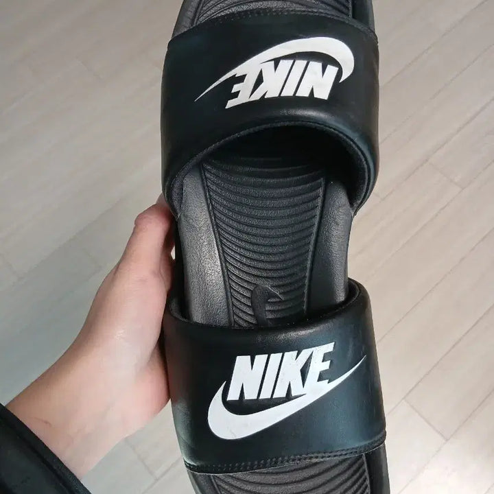 [BUNJANG] Nike Slippers / 나이키슬리퍼