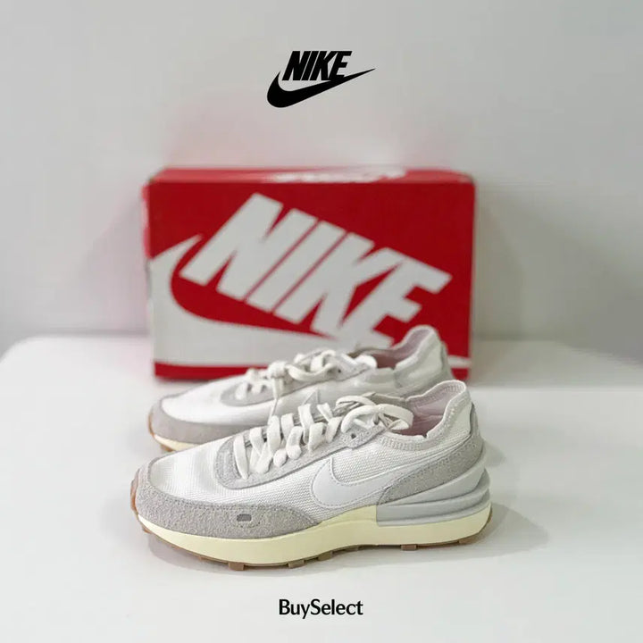[BUNJANG] Nike W Waffle One Vintage White Gray Sneakers / [새상품/바로배송/100%정품] 나이키 W 와플 원 빈티지 화이트 그레이