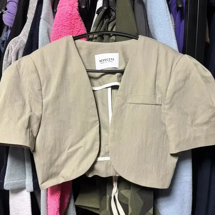 [BUNJANG] Reve City Cropped Jacket / 레브시티 크롭자켓