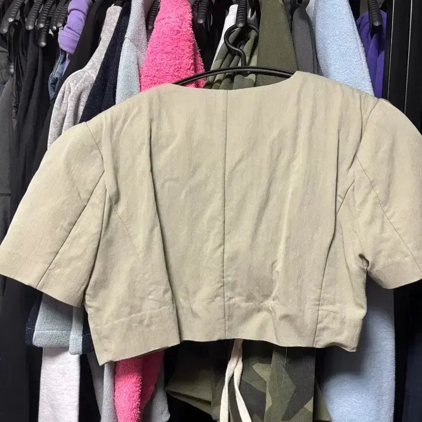 [BUNJANG] Reve City Cropped Jacket / 레브시티 크롭자켓
