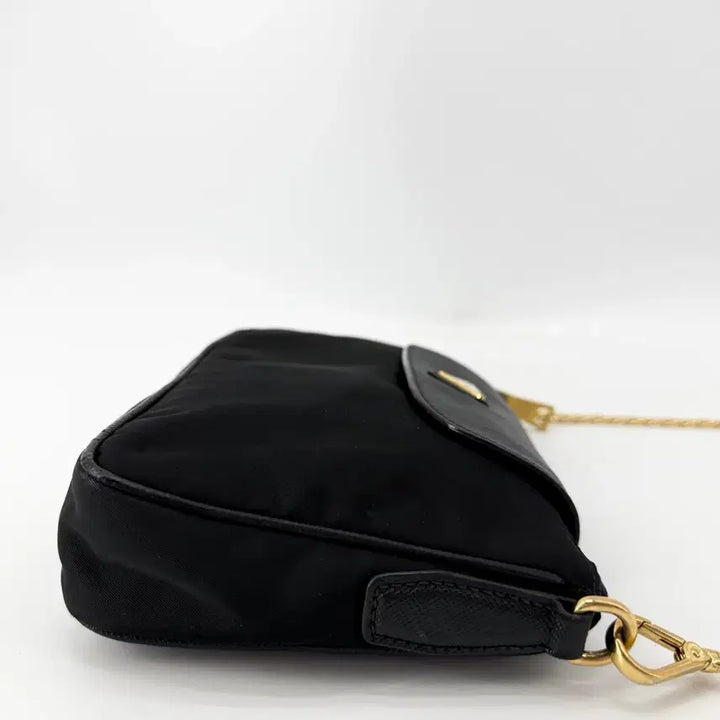 [BUNJANG] Prada Saffiano Tessuto Triangle Logo Chain Crossbody Bag / 프라다 사피아노 테수토 삼각로고 체인 크로스백 1bh085