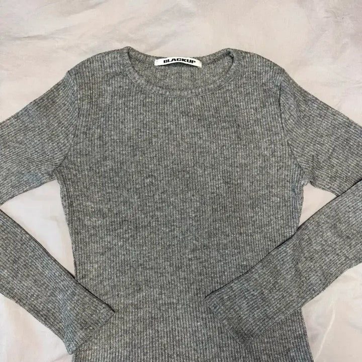 [BUNJANG] Black Up Lucas Knit Long Sleeve / 블랙업 루카스 골지 니트 긴팔티