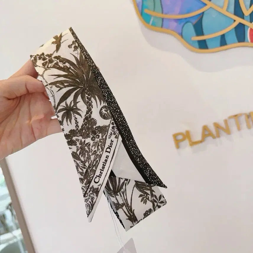 [BUNJANG] Dior Silk Scarf / 디올 실크 스카프