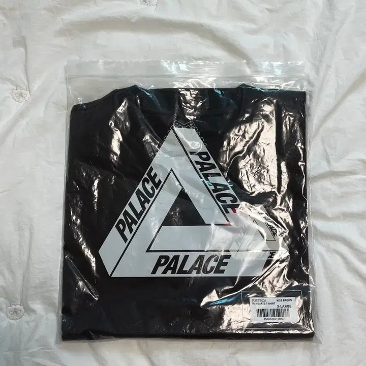 [BUNJANG] Palace Tri-Heart T-shirt Brown XL / 팔라스 트라이하트 티셔츠 브라운 24SS XL