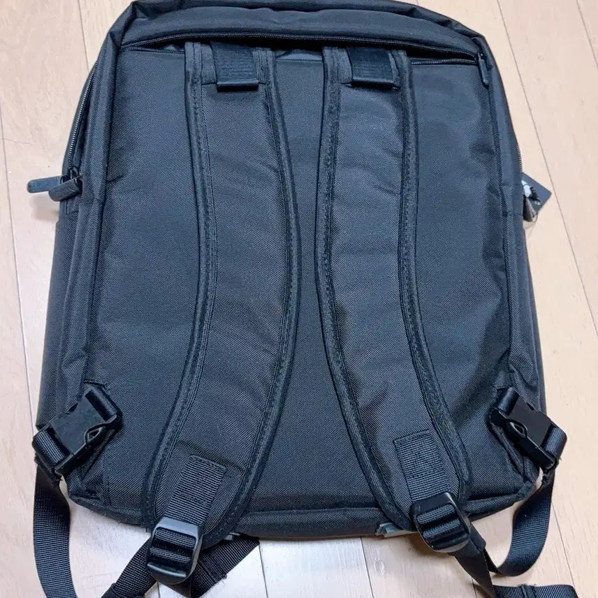 [BUNJANG] Lexon Laptop Backpack / [새상품] Lexon 렉슨 노트북 가방 백팩