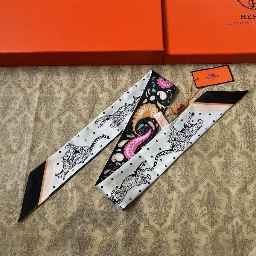 [BUNJANG] Hermes Silk Twilly Scarf / 에르메스 실크 스카프