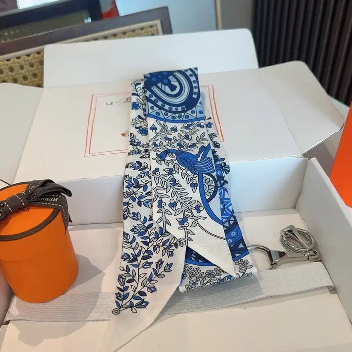 [BUNJANG] Hermes Twilly Silk Scarf / 에르메스 실크 스카프