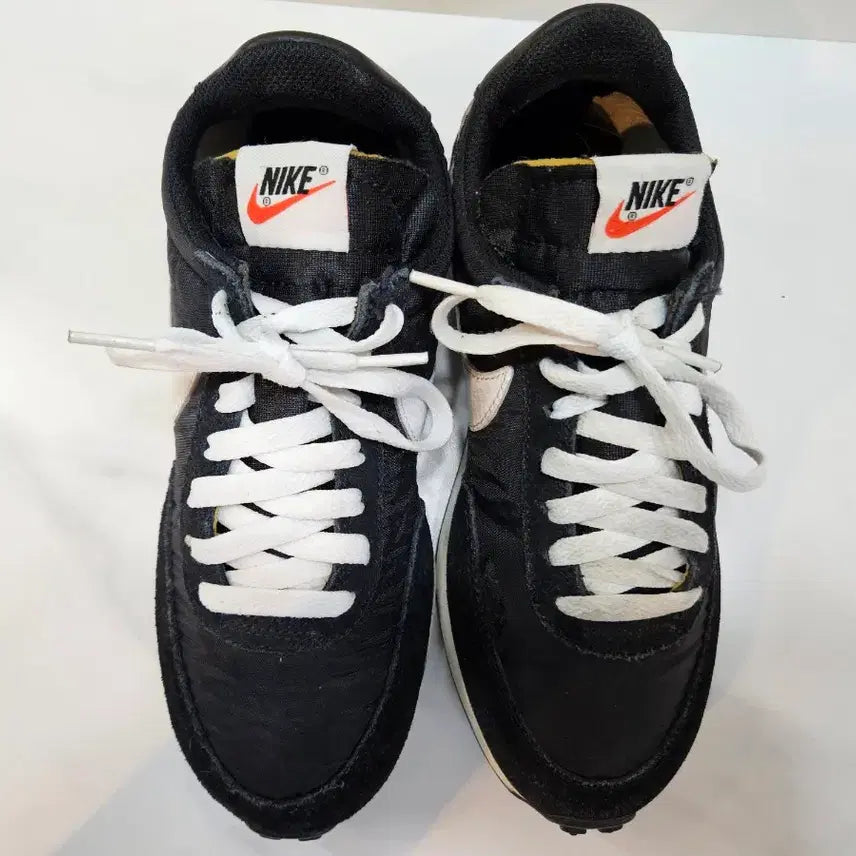 [BUNJANG] Nike Air Tailwind 79 Sneakers (240mm) / 나이키 에어테일윈드79 운동화 240