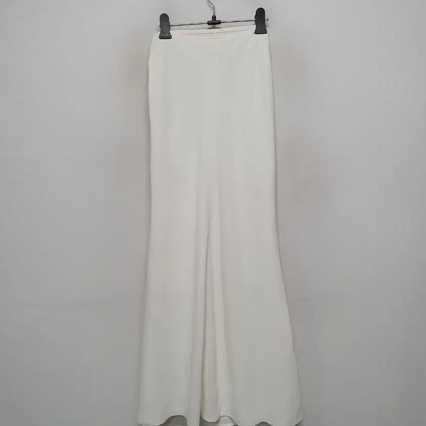 [BUNJANG] Egoist Skirt / 에고이스트 스커트