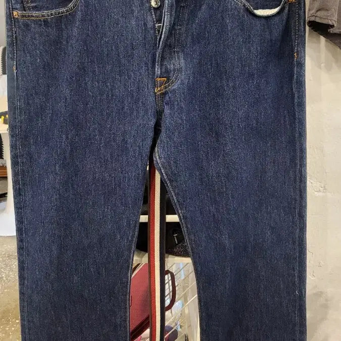 [BUNJANG] Levi's 501 Jeans (33/30) / 리바이스 501 청바지 (33/30)