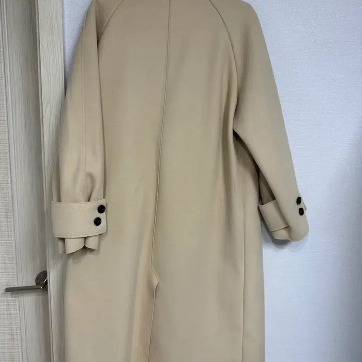 [BUNJANG] Beige Double Button Long Coat / 새상품)베이지 더블 버튼 롱 코트