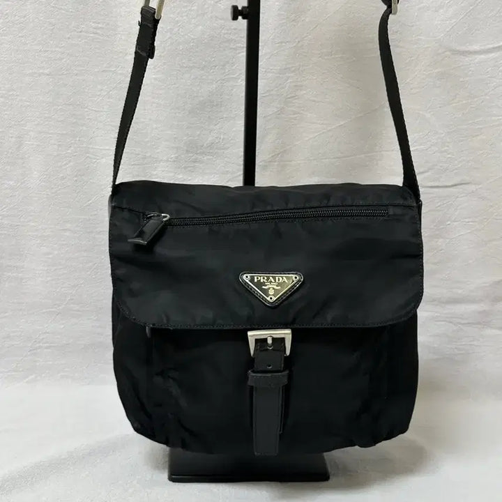 [BUNJANG] Prada Pocono Nylon Buckle Crossbody Bag / (풀구성) 프라다 나일론 버클 크로스백 포코노 주우재백