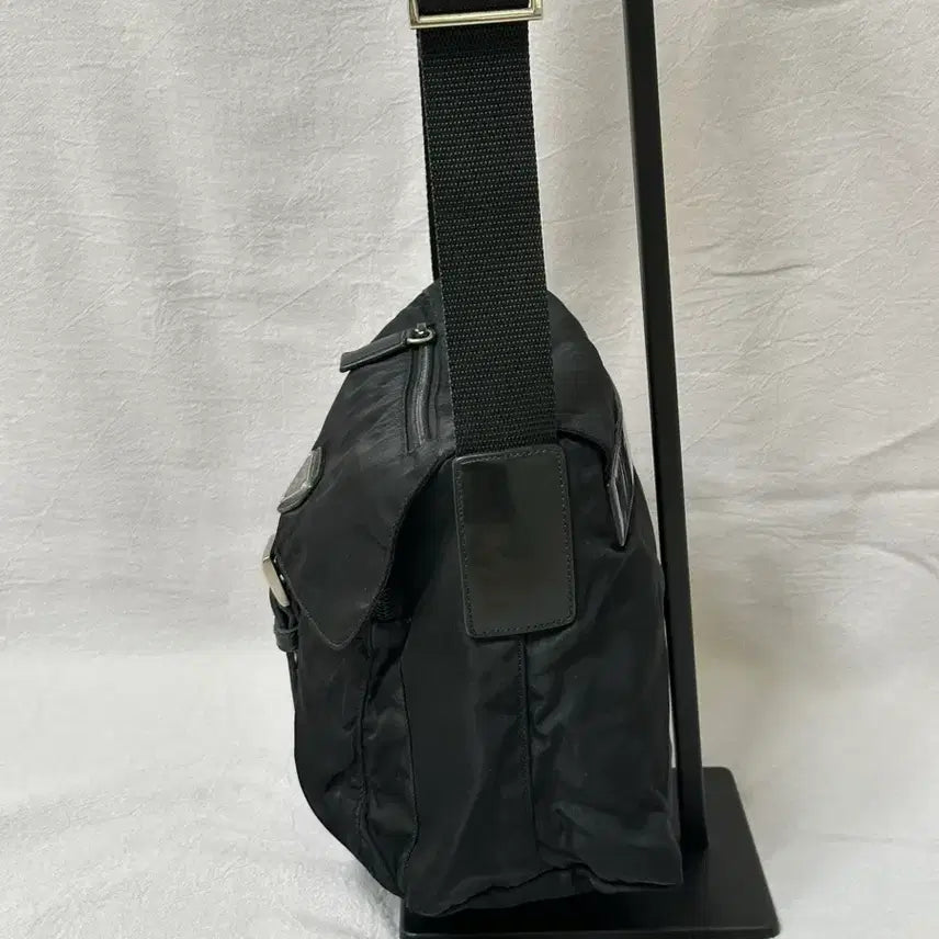 [BUNJANG] Prada Pocono Nylon Buckle Crossbody Bag / (풀구성) 프라다 나일론 버클 크로스백 포코노 주우재백