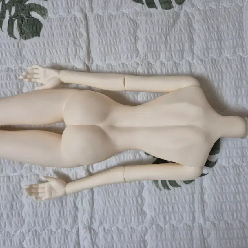 [SOLD OUT] 사돌 허니63 sd16 미백 바디+일반다리 파츠 구체관절인형 bjd