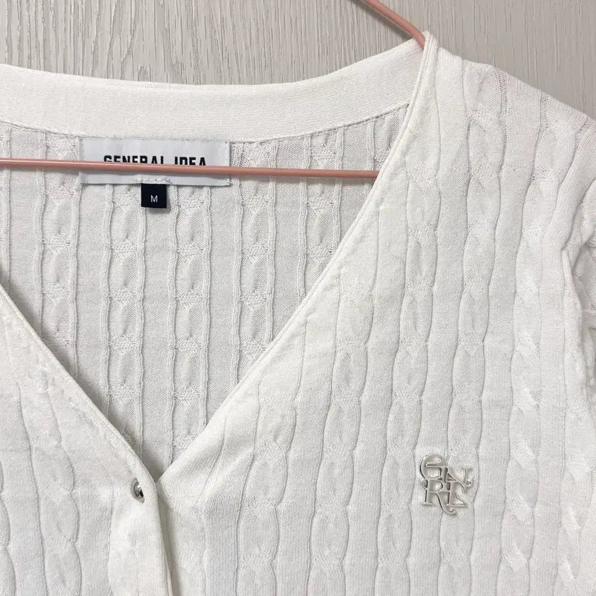 [BUNJANG] General Idea V-Neck Cable Knit Cardigan / (m) 제너럴아이디어 브이넥 케이블 가디건