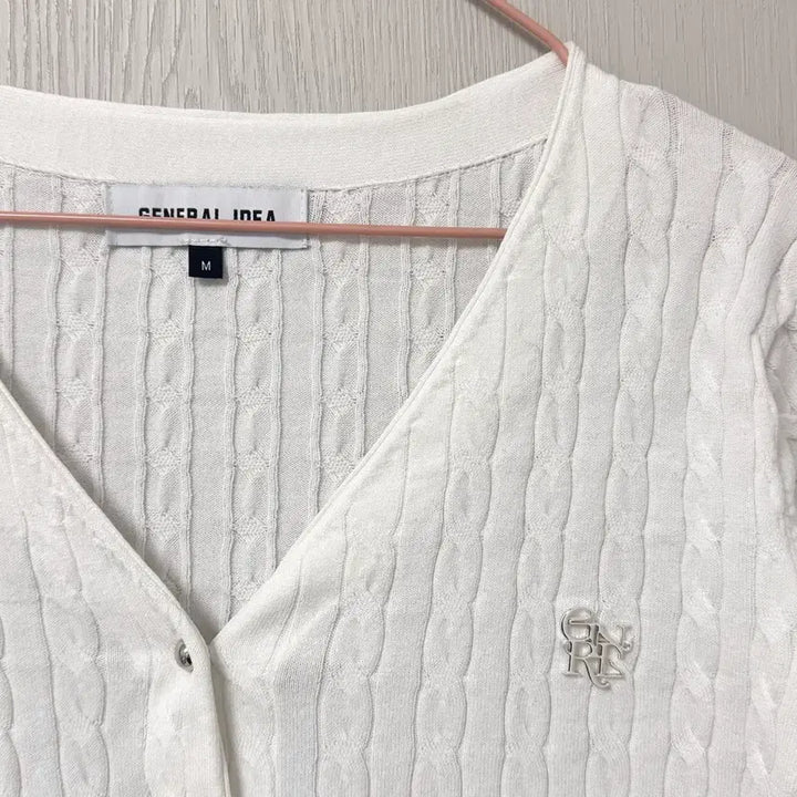 [BUNJANG] General Idea V-Neck Cable Knit Cardigan / (m) 제너럴아이디어 브이넥 케이블 가디건