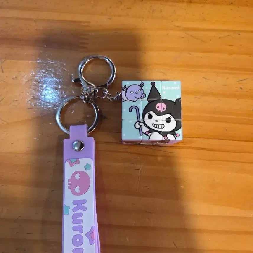 [BUNJANG] Kuromi Cube/Strap Keyring / 쿠로미 큐브/스트랩 키링