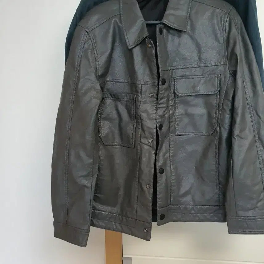 [BUNJANG] Unisex Leather Jacket / 비닐잠바
