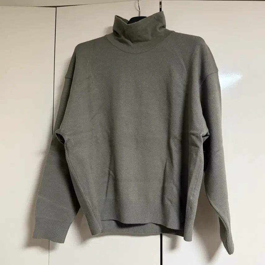 [BUNJANG] Object Matters Turtleneck Pullover Knit Sage Green L / 오브젝트매터스 터틀넥 풀오버 니트 세이지그린 L