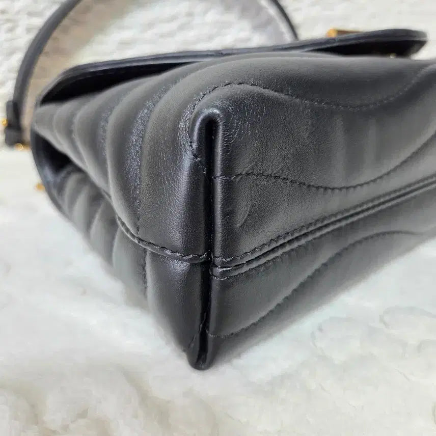 [BUNJANG] Louis Vuitton New Wave MM Chain Bag / 루이비통 뉴웨이브 MM체인백