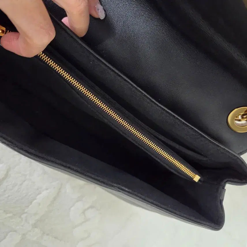 [BUNJANG] Louis Vuitton New Wave MM Chain Bag / 루이비통 뉴웨이브 MM체인백