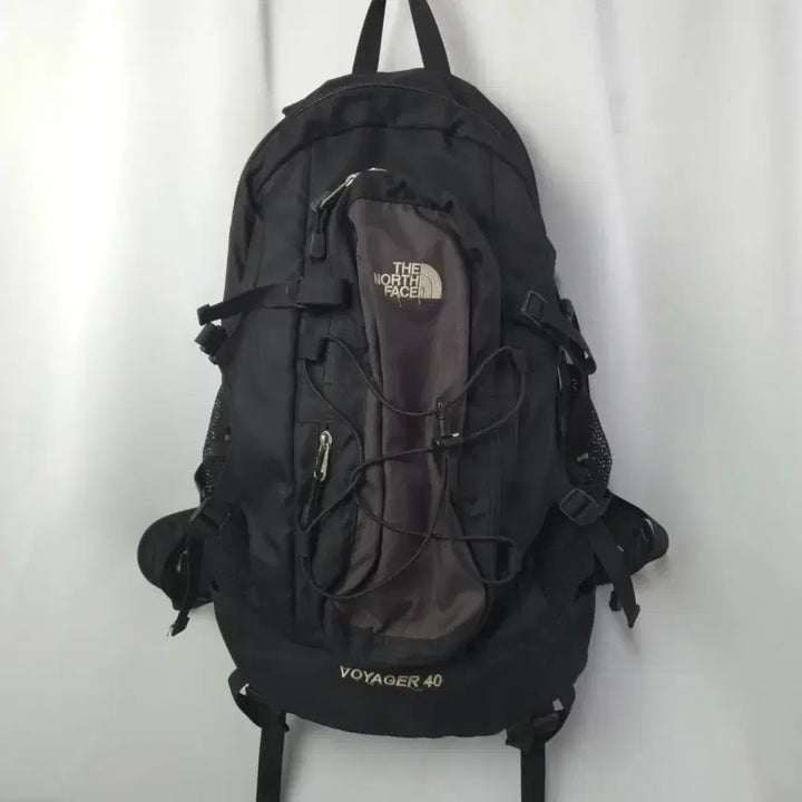 [BUNJANG] The North Face Voyager 40 Backpack Black / 노스페이스 Voyager 보이저 40 백팩 블랙