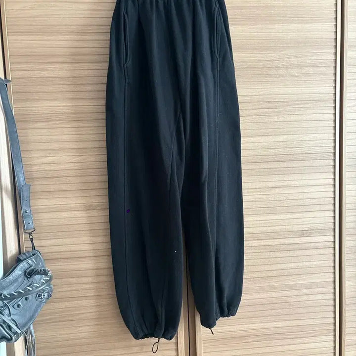 [BUNJANG] De Ob, Rosum J, Bless Shop String Jogger Pants / 스트링 조거 팬츠 /수입의류 드오브 로썸제이 블레스샵 엉넬 홀복