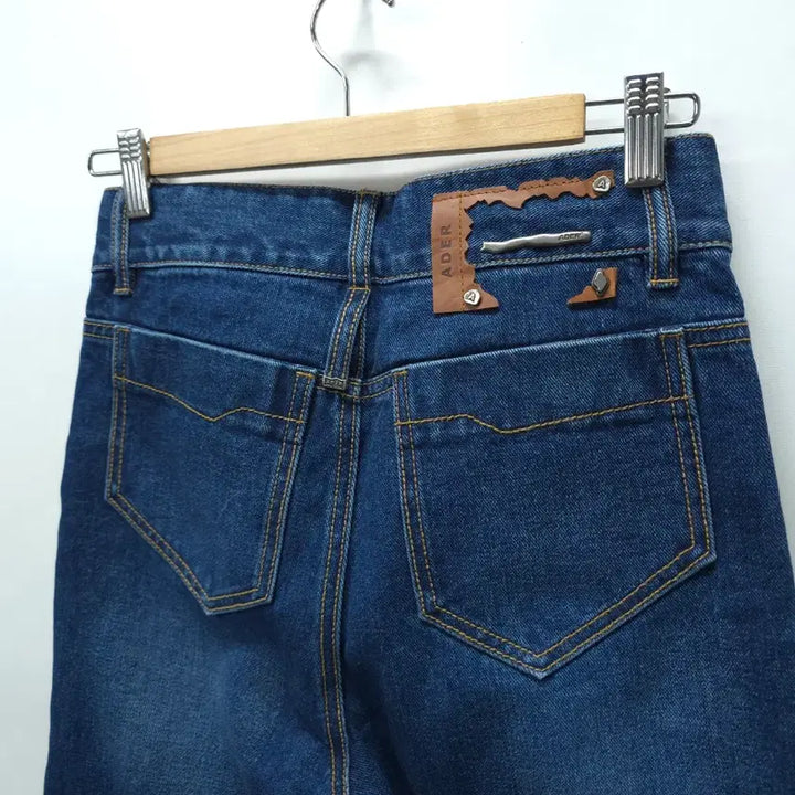 [SOLD OUT] (새상품) 아더에러 여성 톤 패치 진 (블루/26~27)