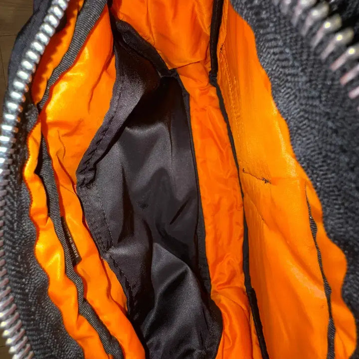 [BUNJANG] Porter Tanker Shoulder Bag (Large) - Black / 포터 탱커 숄더백 라지 블랙