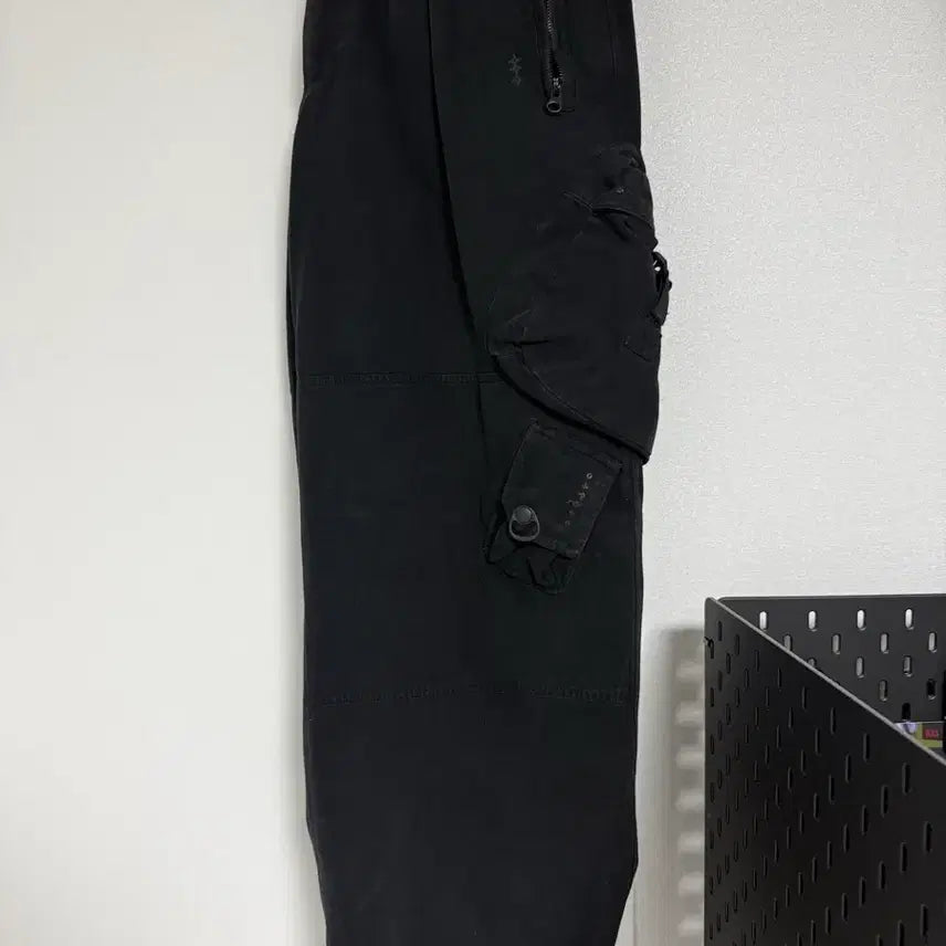 [BUNJANG] HyenSeo Cargo Pants / 혜인서 카고팬츠