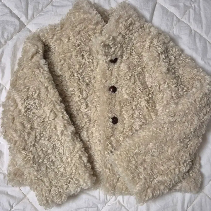 [BUNJANG] Headerment Isabelle Curly Fur Jacket Oatmeal / (오늘특가)헤더먼트 이자벨 컬리 퍼 자켓 오트밀크