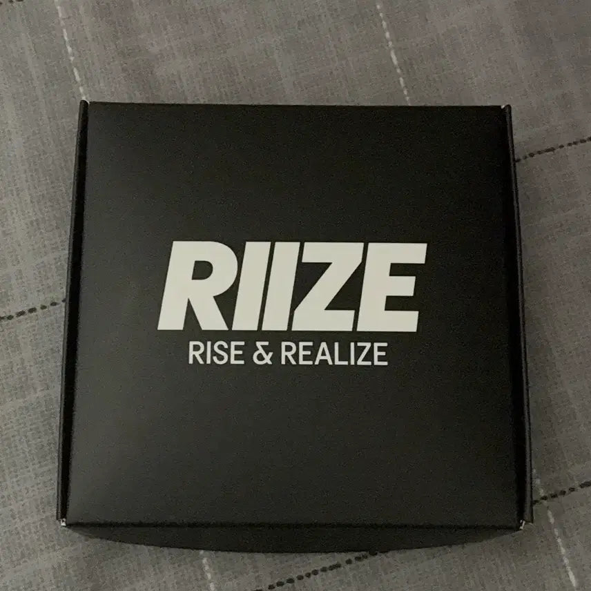 [BUNJANG] RIIZE Wonbin Cheering Stick Ring Black / 라이즈 원빈 응원봉 링 블랙
